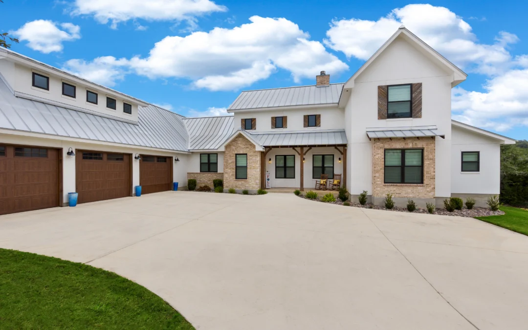 Custom Garage Construction: The Ultimate Guide for Homeowners